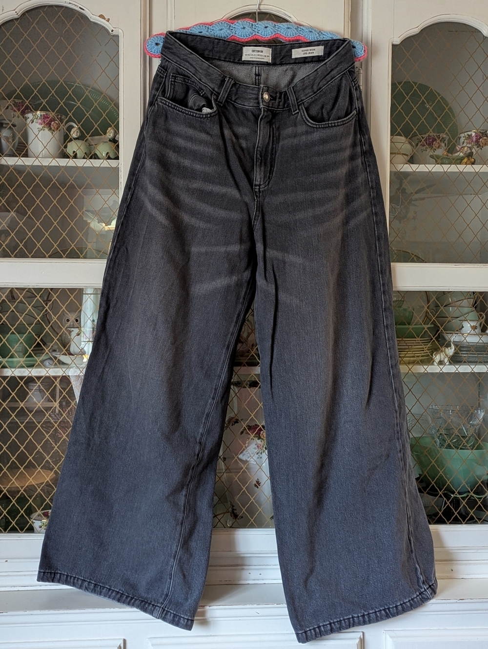 Cotton On Wide Leg Jeans in Washed Black